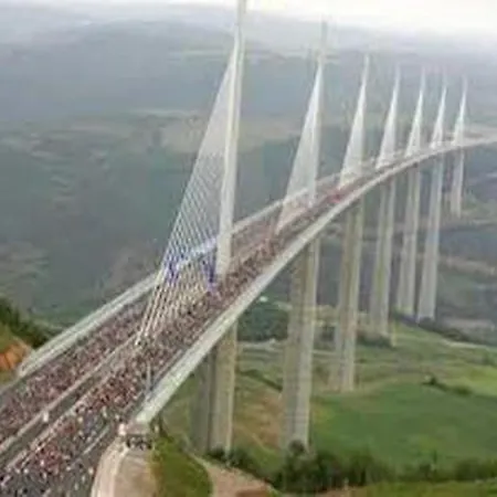 Maison Fanjeaud דירה